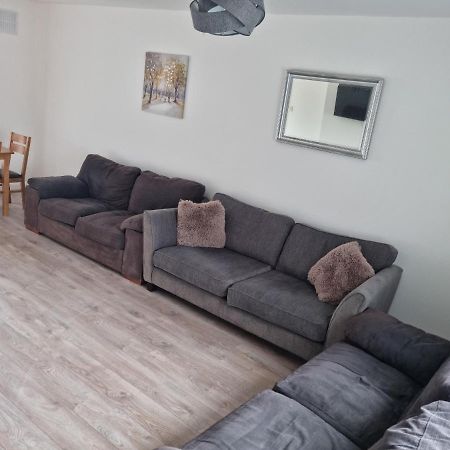 3 Bedroom House-Ellesmere Port Eksteriør bilde